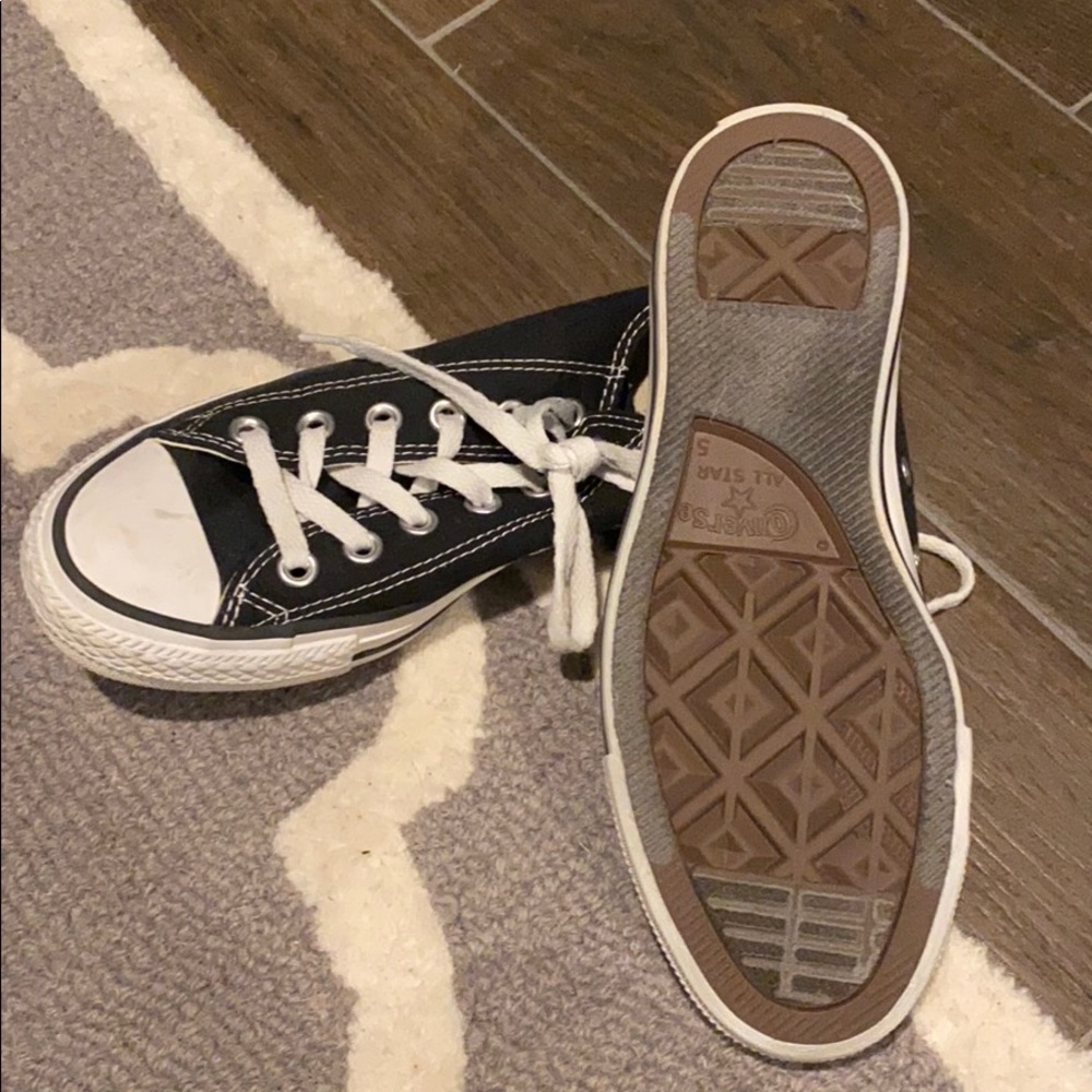 Converse - Picture 2 of 2